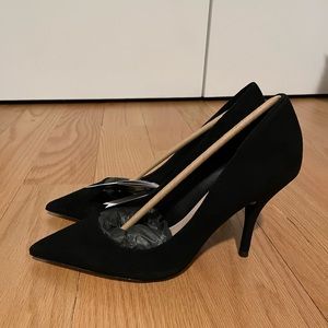 Mango black pumps